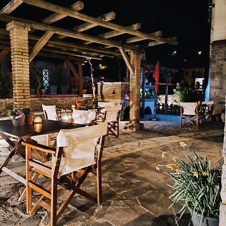Archontiko Nikolopoulou Hotel วิตีนา ภายนอก รูปภาพ